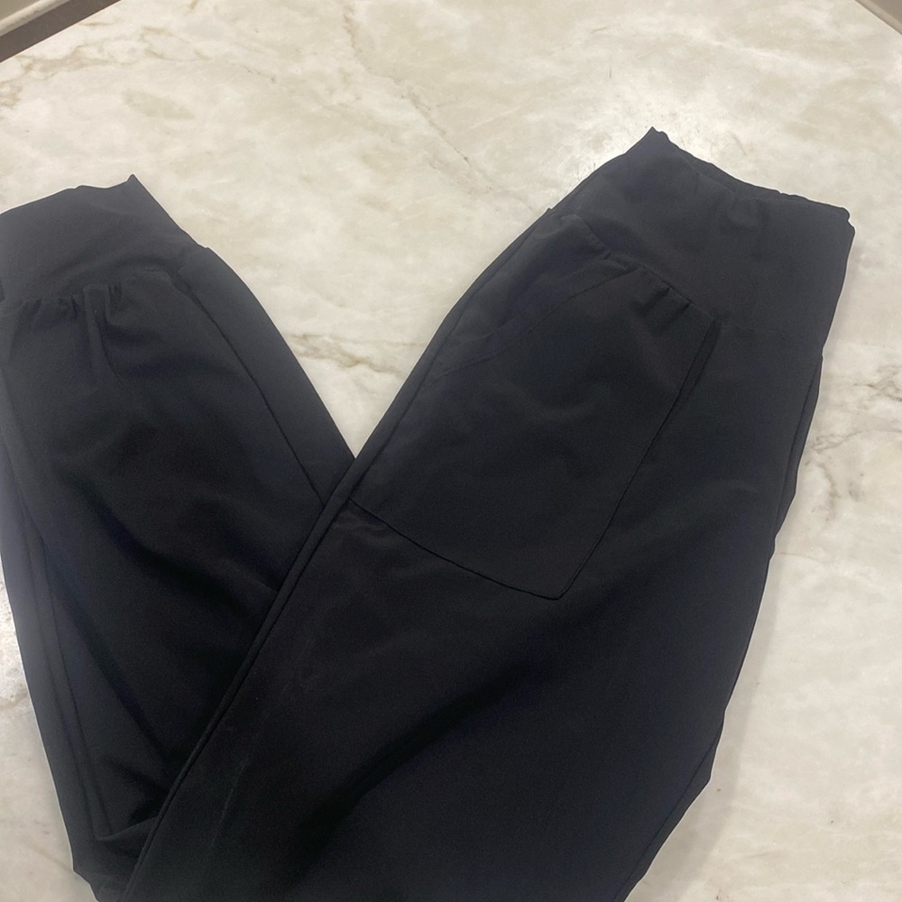 Joggers with pockets